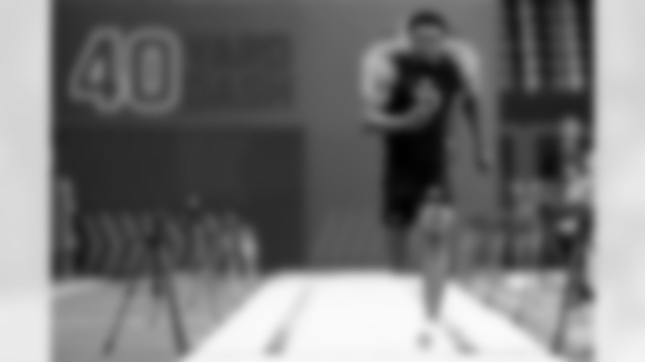 TCU defensive back Bud Clark (33) runs the 40-yard dash during the 2026 NFL Scouting Combine on Friday, February 27, 2026 in Indianapolis, Indiana. (Lauren Leigh Bacho/NFL)