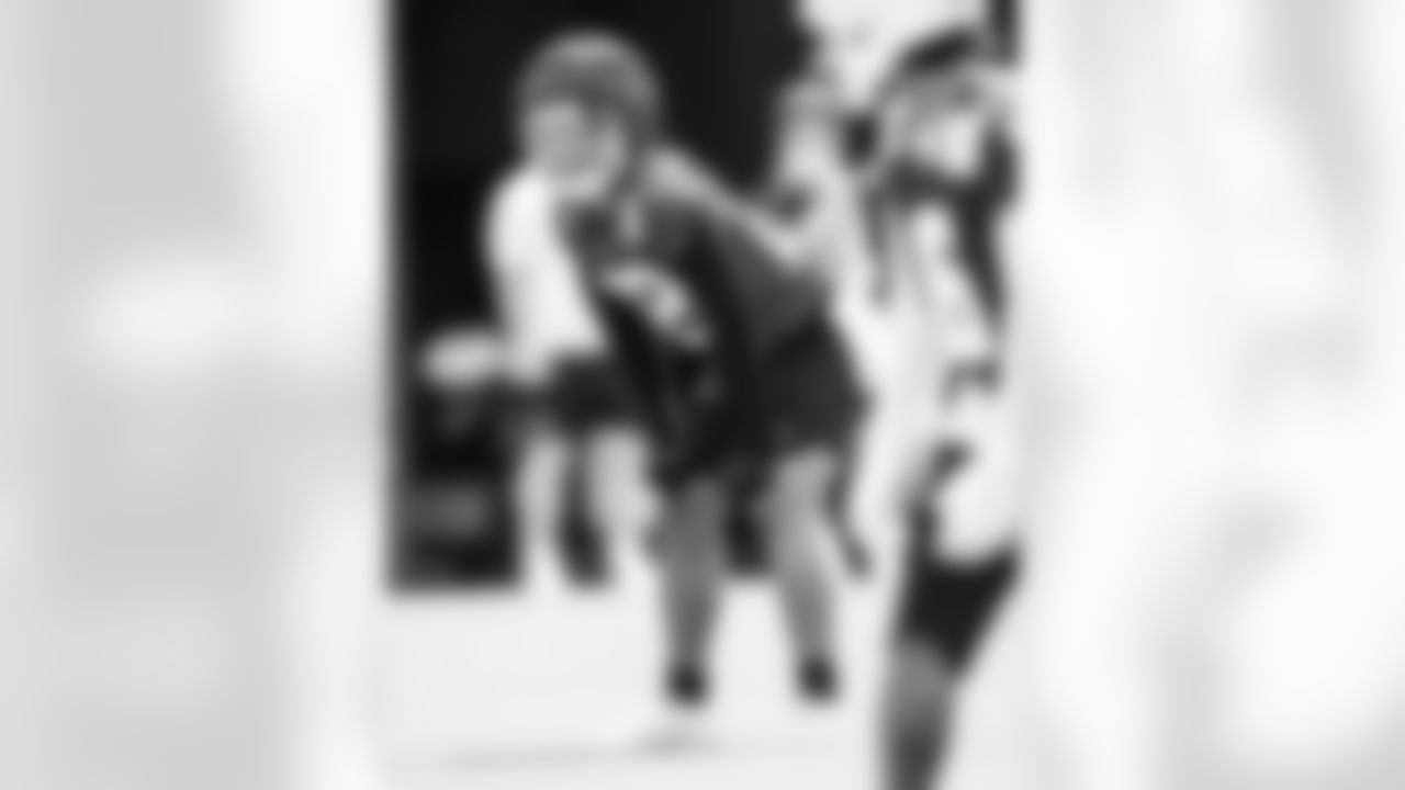 RB Jonathan Taylor #28
