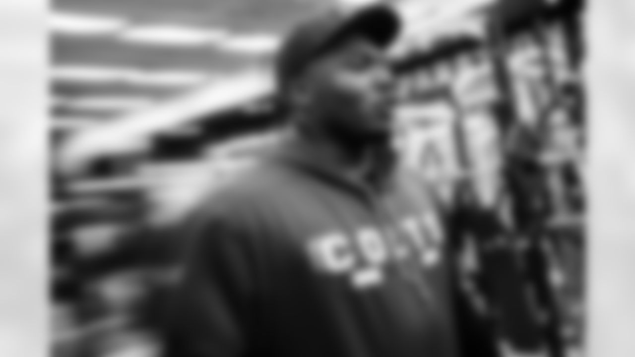 DE Tyquan Lewis #94