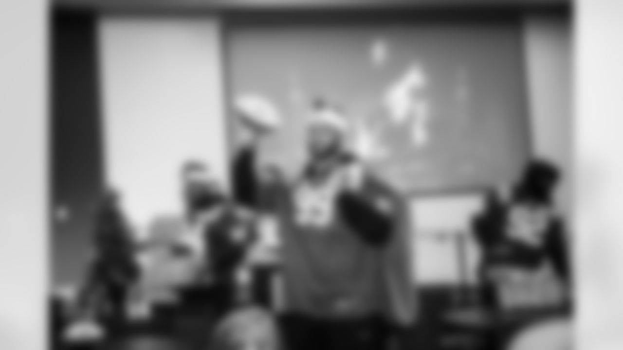 DT DeForest Buckner #99