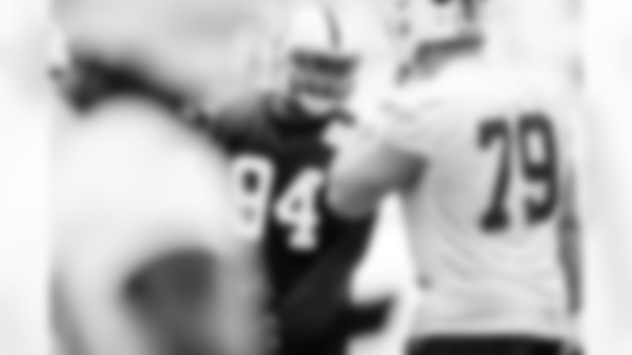 DE Tyquan Lewis #94
