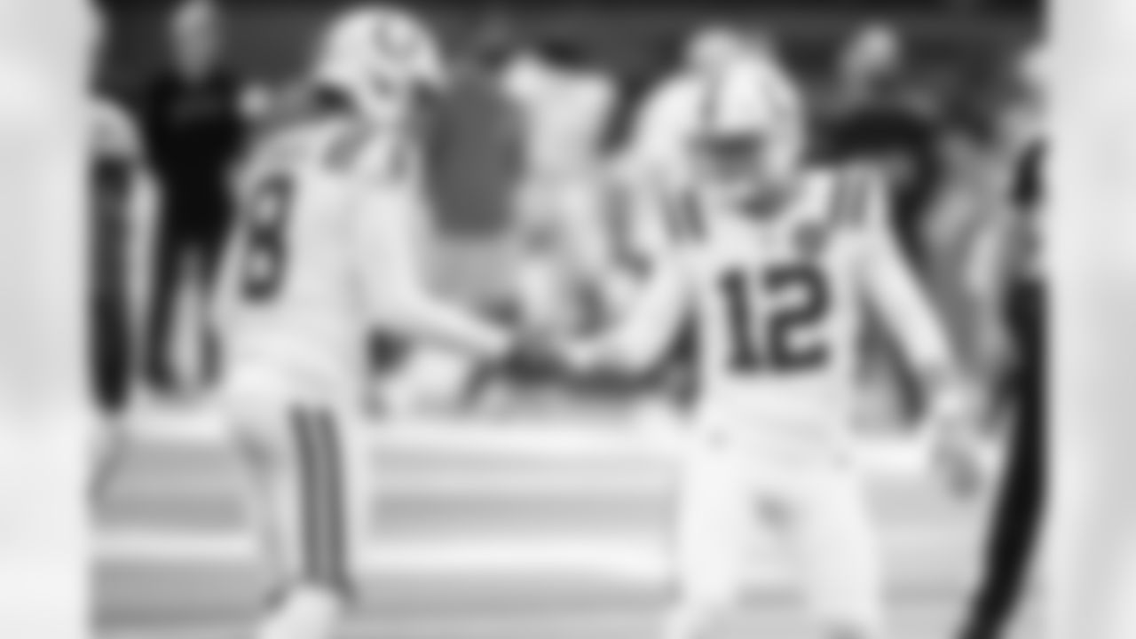 P Rigoberto Sanchez #8 and K Michael Badgley #12