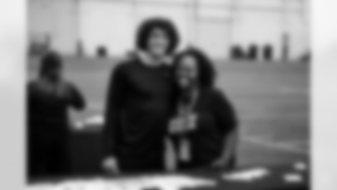 QB/WR Jason Bean #12 and Elizabeth White - Counselor