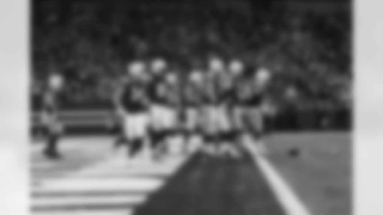 28 RB Jonathan Taylor, 14 WR Alec Pierce, 81 TE Mo Alie-Cox, 72 T Braden Smith, 75 G Will Fries, 78 C Ryan Kelly, 65 G Josh Sills, 83 TE Kylen Granson