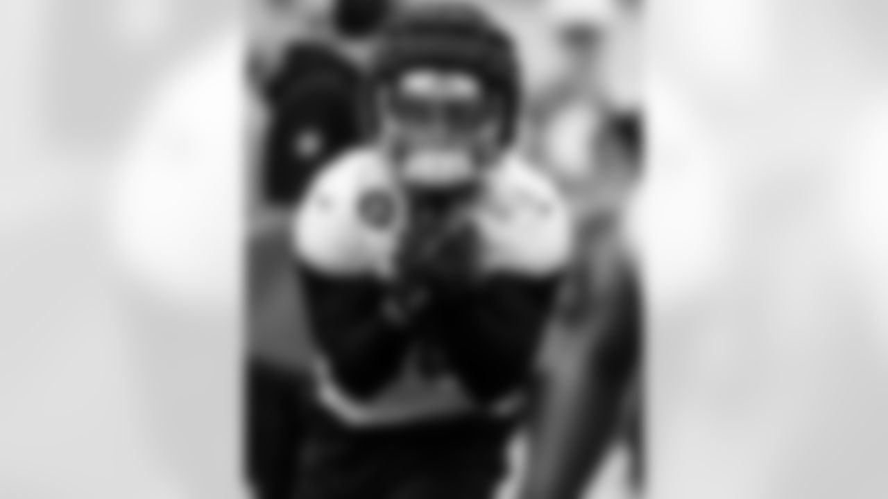 RB Jonathan Taylor #28