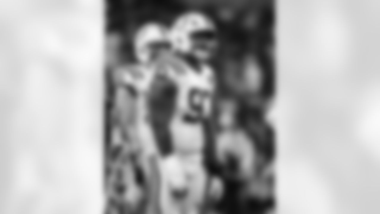 DT Tim Smith #93
