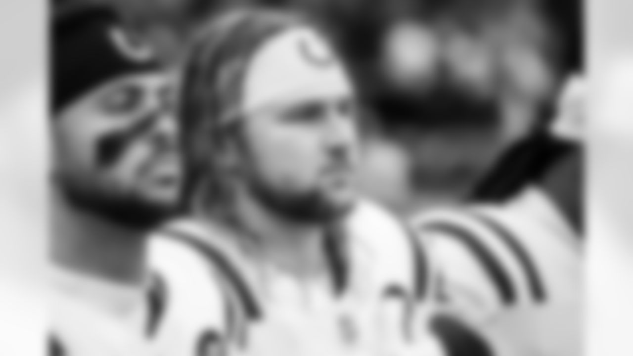 WR Michael Pittman Jr. #11 and TE Tyler Warren #84