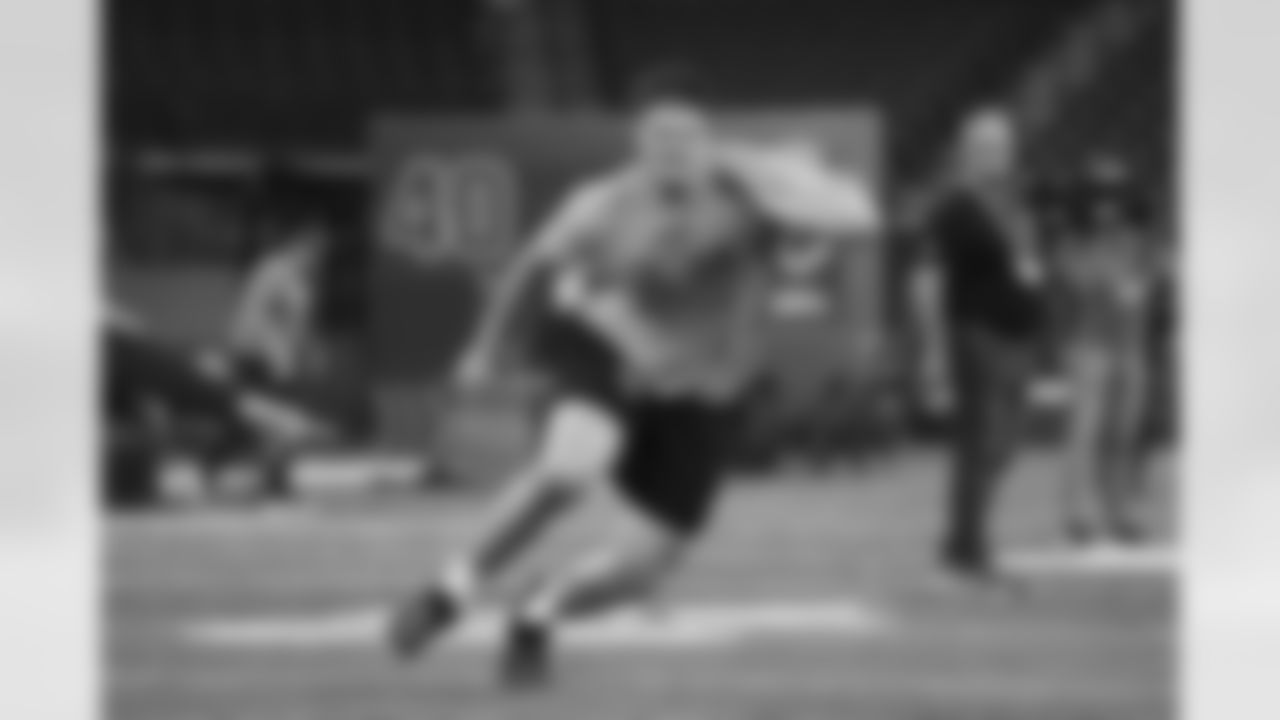 Notre Dame offensive lineman Joe Alt participates in a drill during the 2024 NFL Scouting Combine on Sunday, March 3, 2024 in Indianapolis, Indiana. (Kara Durrette/NFL)