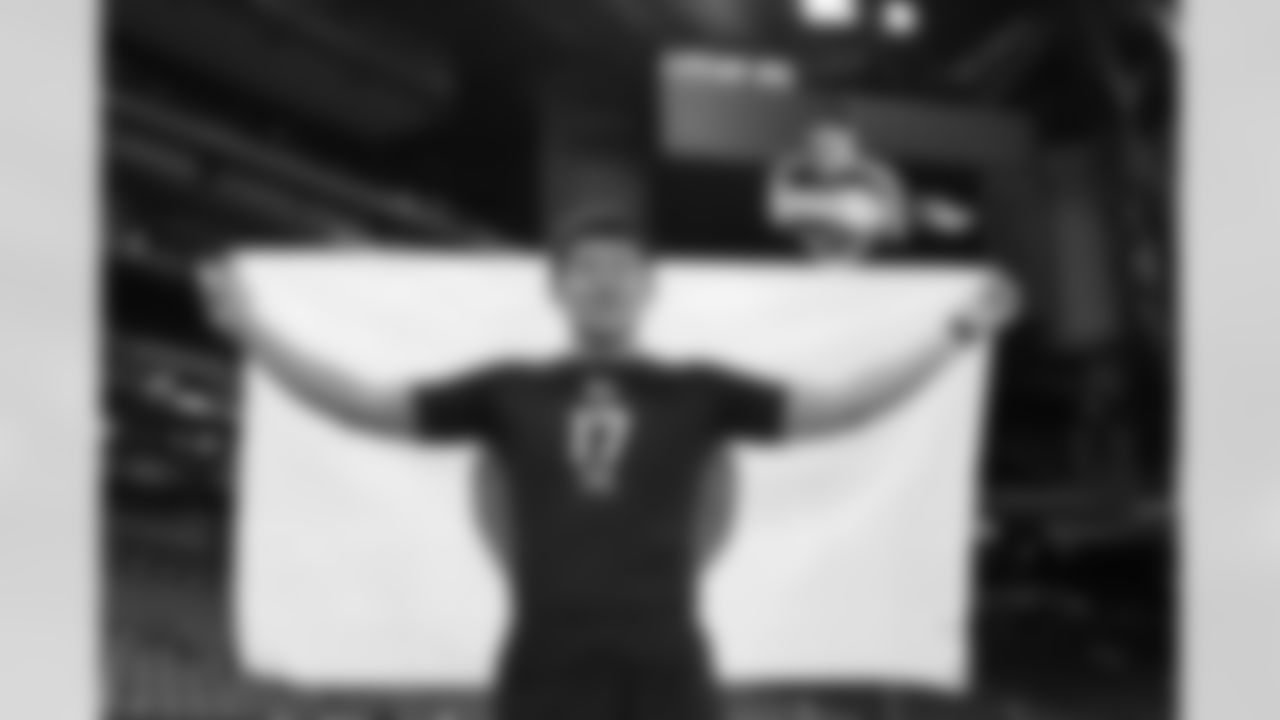 Hawaii kicker Kansei Matsuzawa (17) poses for a photo with the Japanese flag during the 2026 NFL Scouting Combine on Wednesday, February 25, 2026 in Indianapolis, Indiana. (Cooper Neill/NFL)