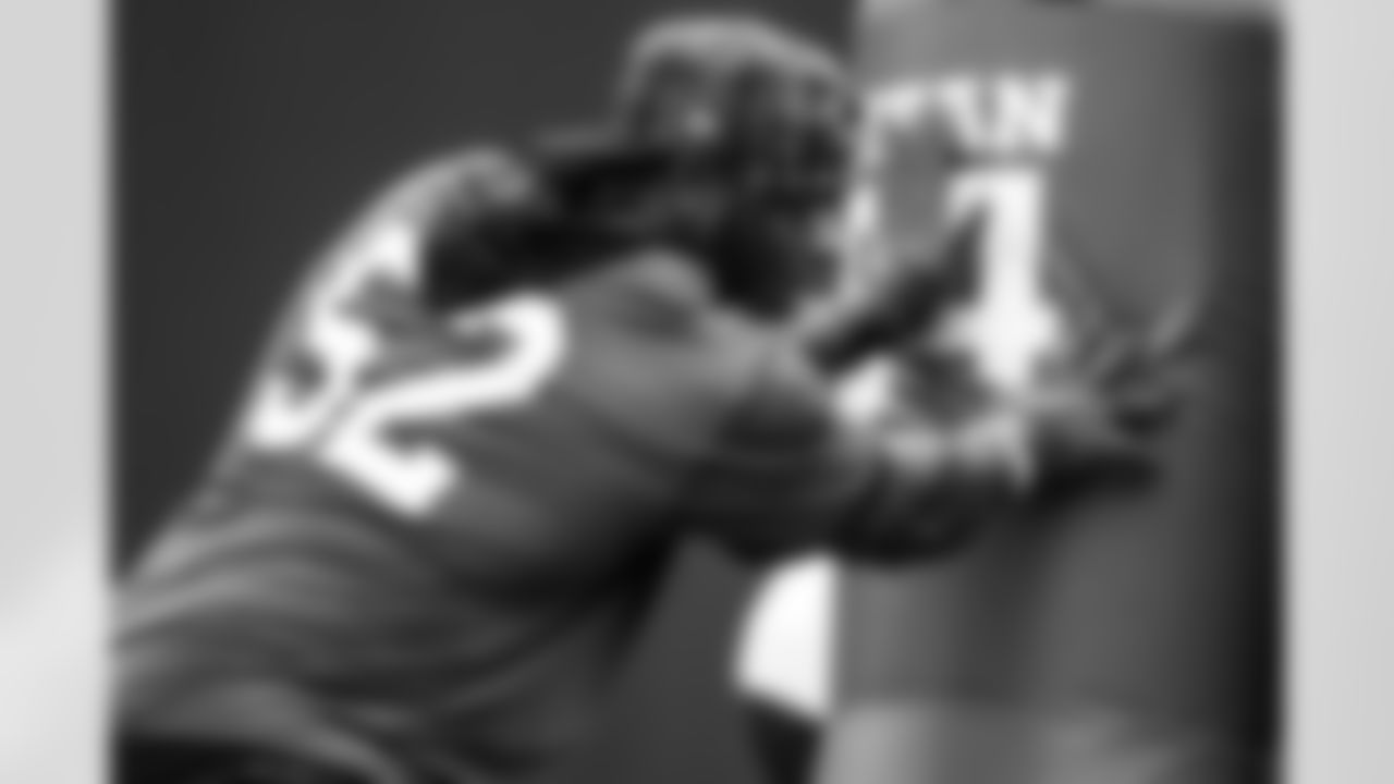 DE Samson Ebukam #52