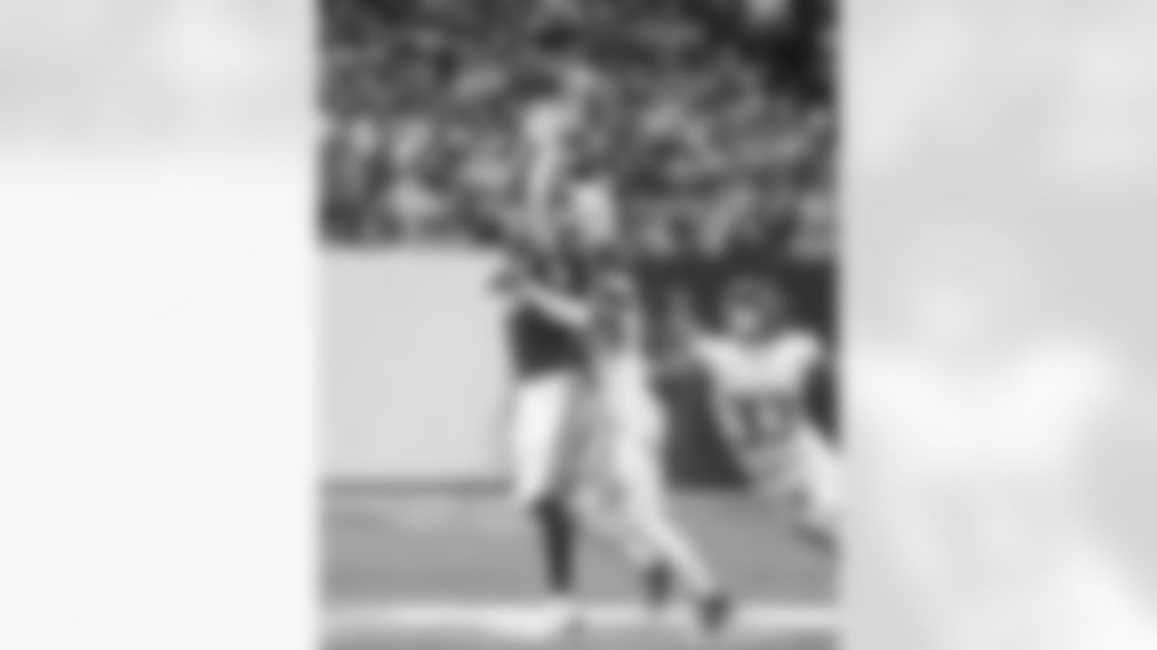 2025_1026_TEN_GamePhotos_0051