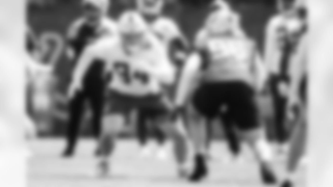 TETyler Warren#84