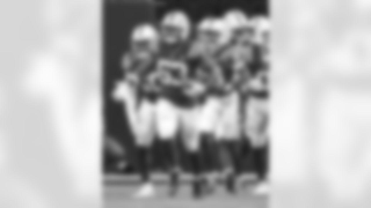 2025_1228_JAX_Game Photos_0078