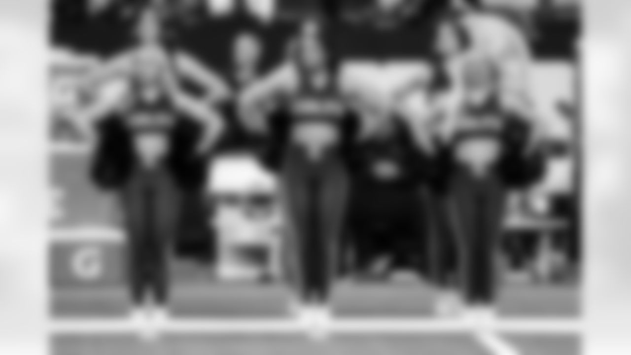 Mary K., Morgan M., Cierra B. and Jamie H.