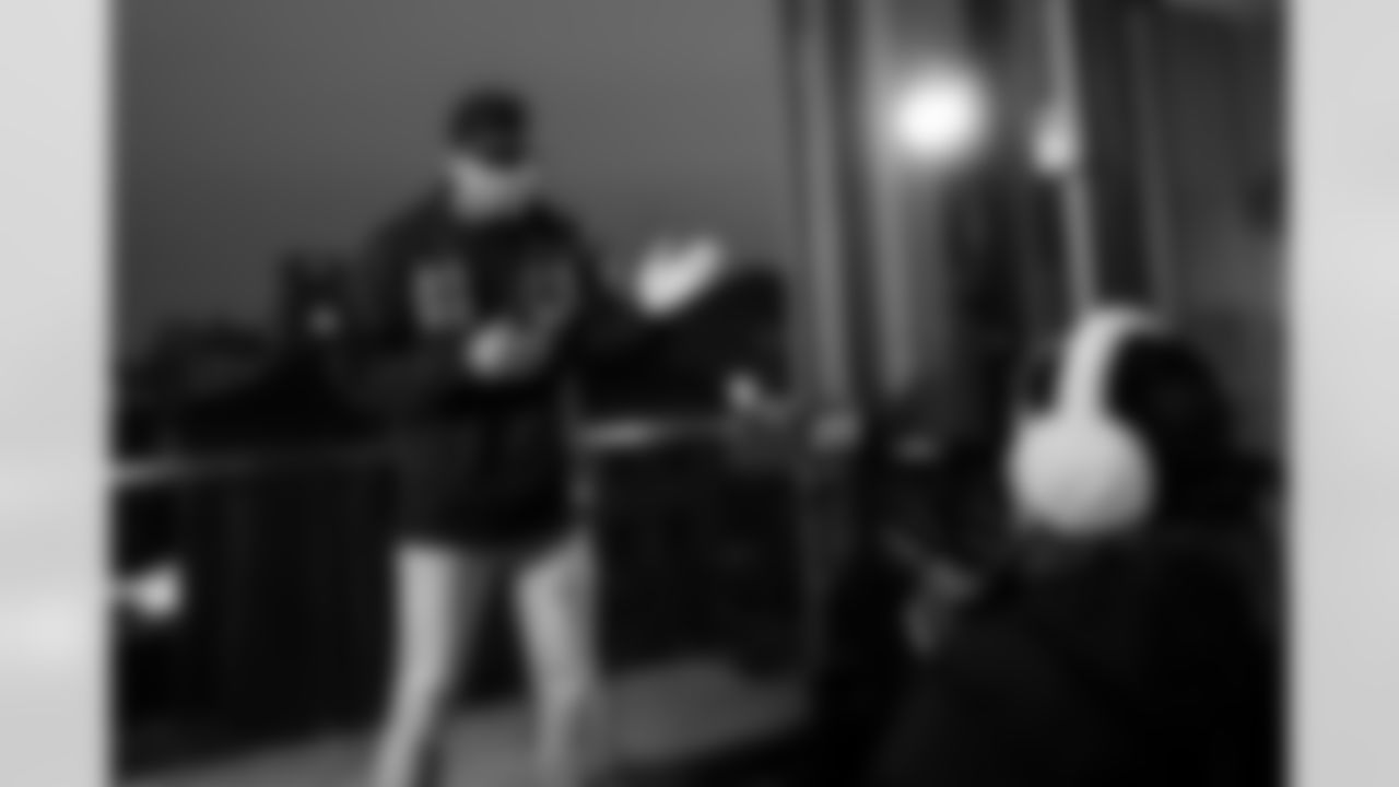 CB Jaylon Jones #40 and Alyssa Ireta - Multimedia Associate