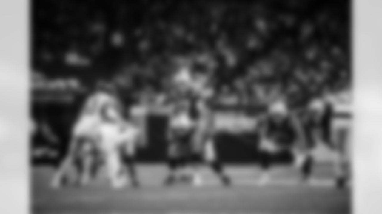 QB Daniel Jones #17