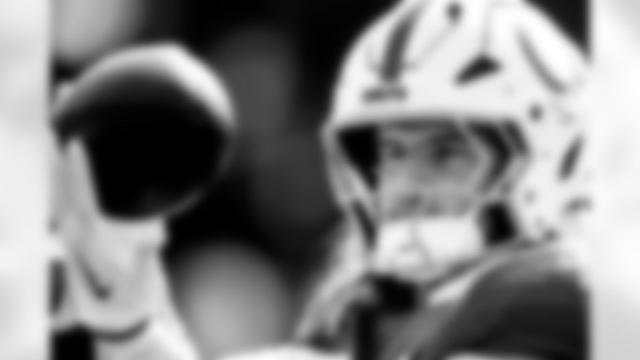 TE Tyler Warren #84