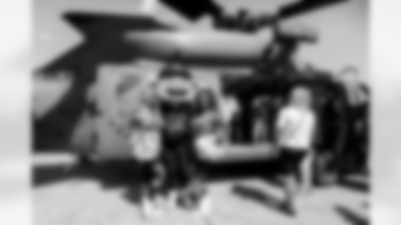 Joint Base Andrews airshow Salute activation (Alyssa Howell/ Washington Commanders)