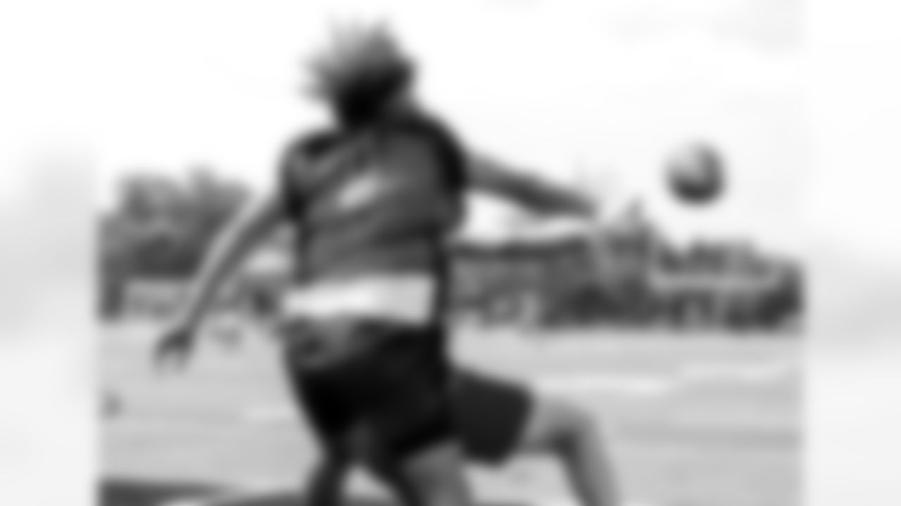 Nike 11-On_Commanders-192