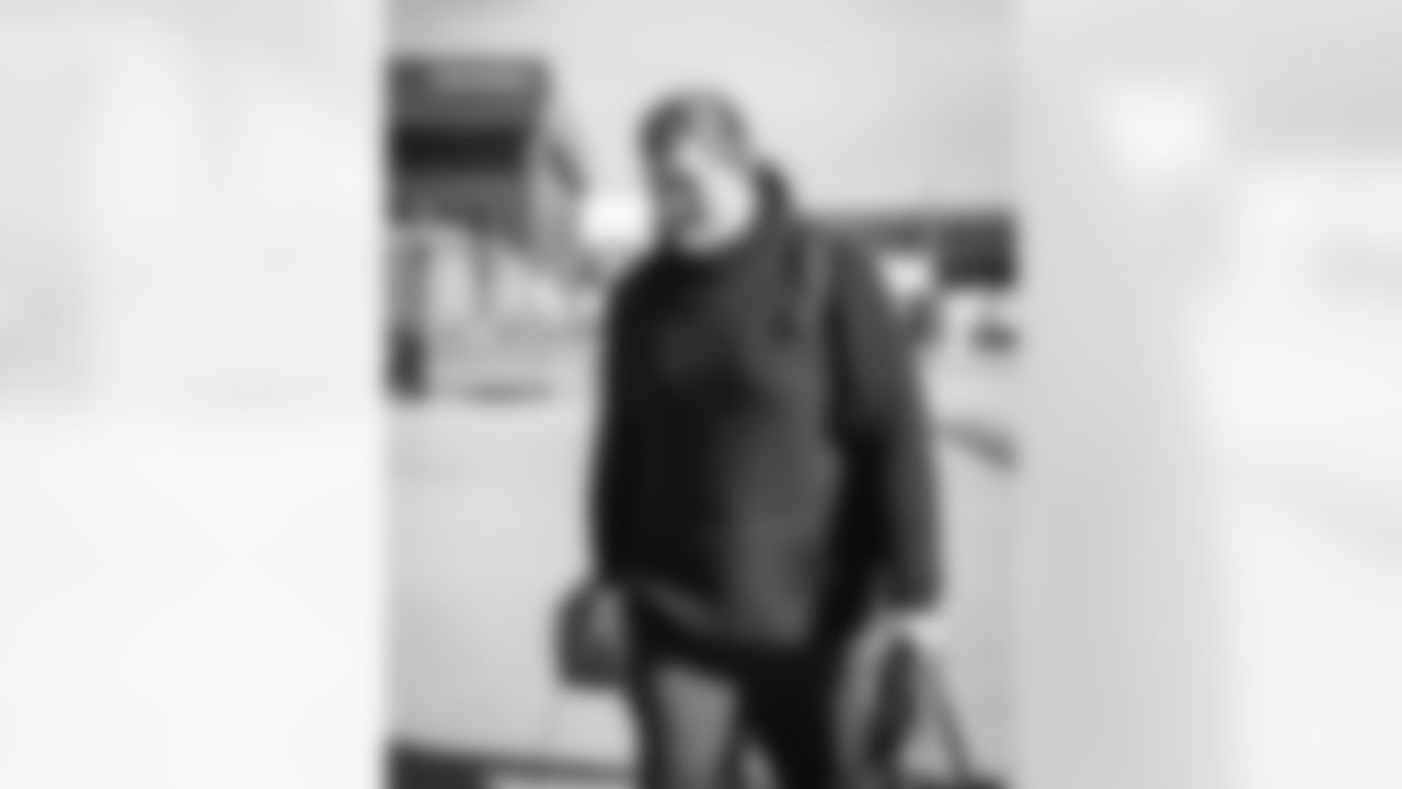 10262025 WK8 IAD Arrivals16630