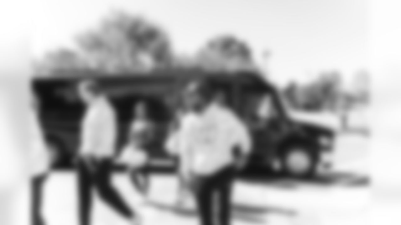 Images of Commander players and Command Force visiting Arlington National Cemetery with the USAA event staff at Fort Myers on October 21, 2025 in Landover, MD (Photo by Taylor Sims for Washington Commanders)