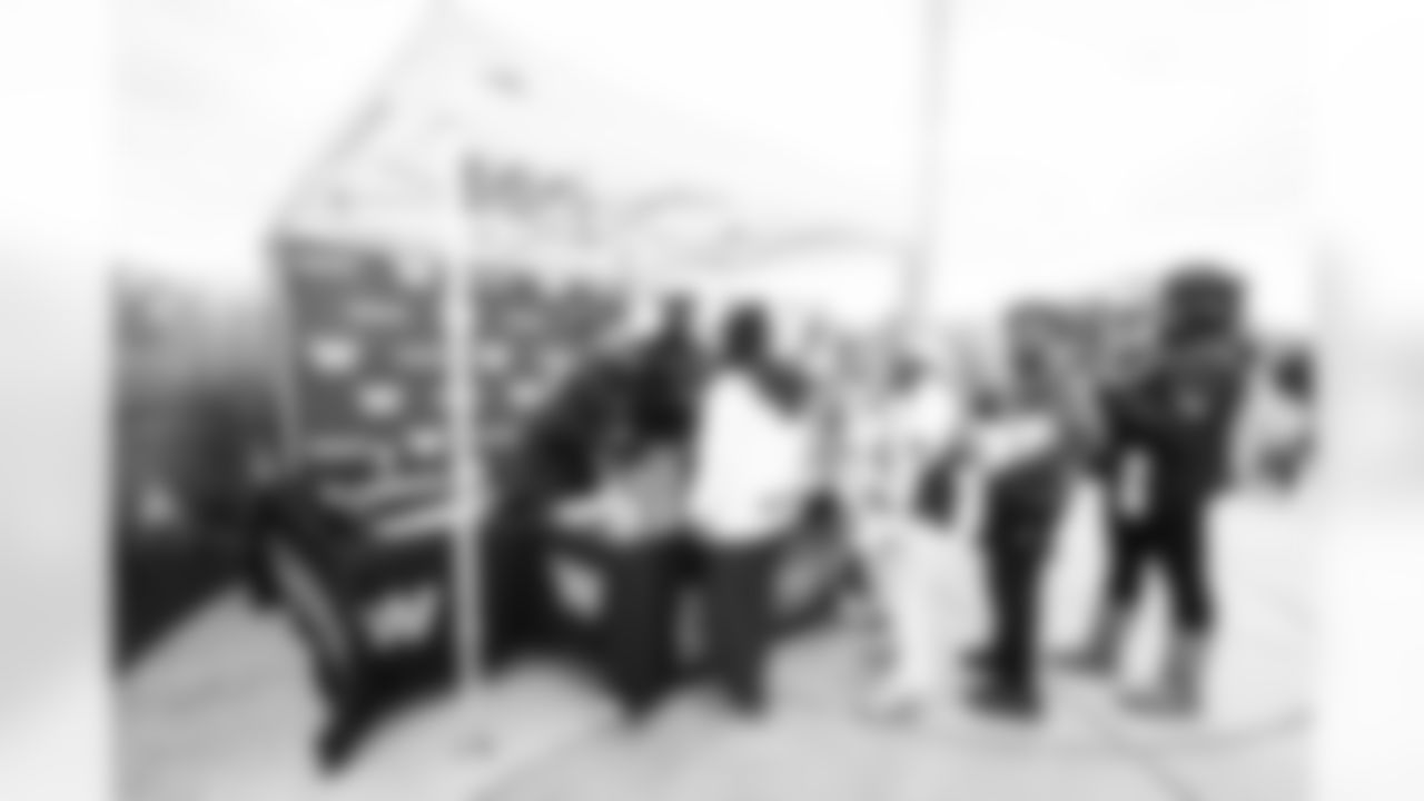 101025 Friday Night Feature DeMatha @ Good Counsel AH58