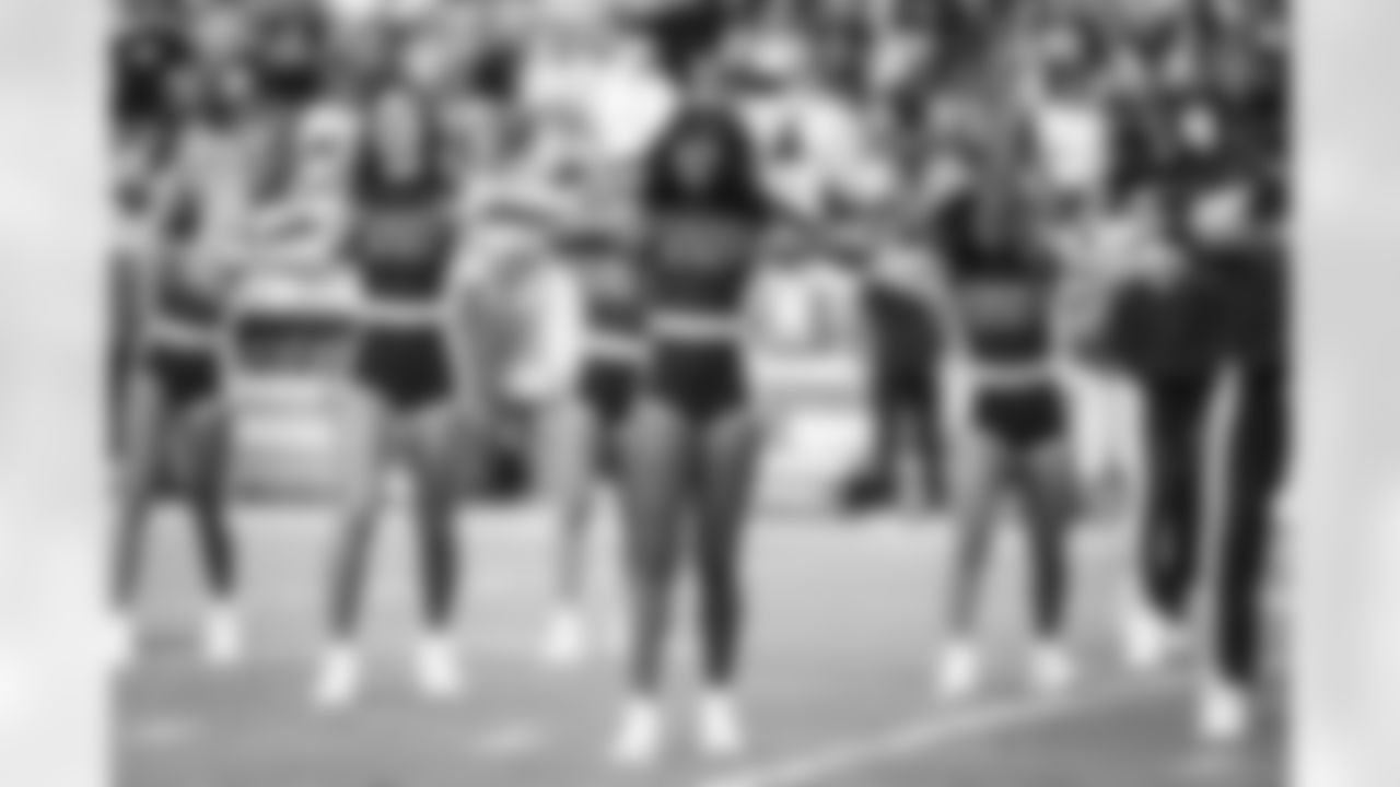 LANDOVER, MD – NOV 09: Command Force dancing at Northwest Stadium on AUGUST 18, 2025 in Landover, MD (Photo by Taylor Sims for Washington Commanders\