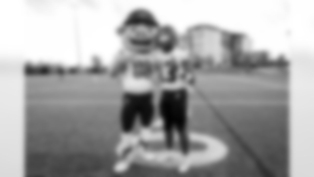 Friday Night Feature featuring Friendship Collegiate @ KIPP College Prep on October 30th 2025 (Alyssa Piazza/ Washington Commanders)