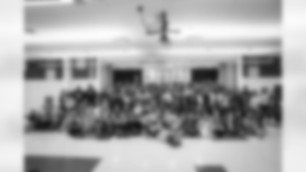 12152025 Commanders Read 179