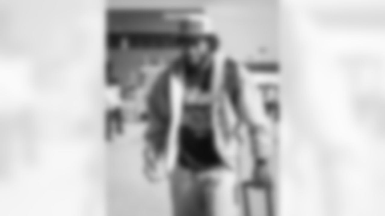 10262025 WK8 IAD Arrivals16653