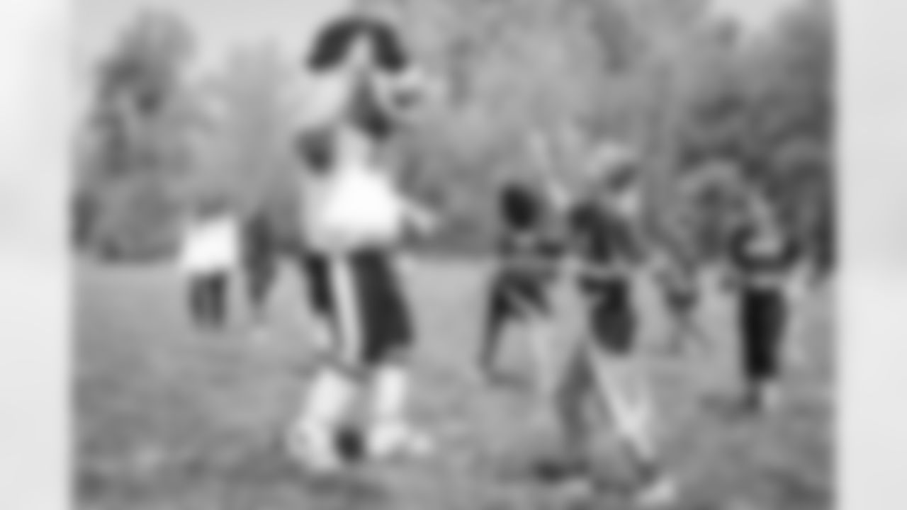 042024 NFL Flag17531