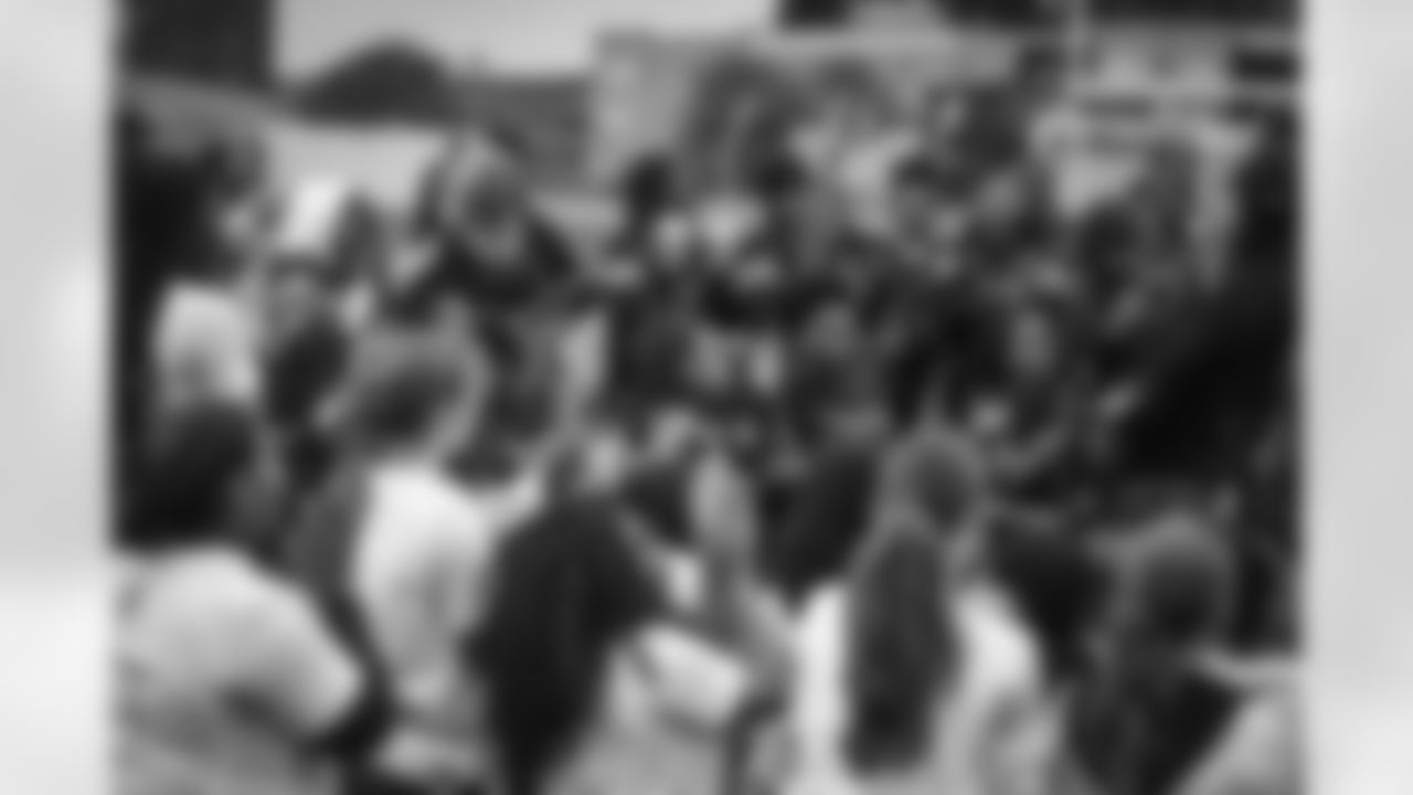 Girls Flag Media Day471