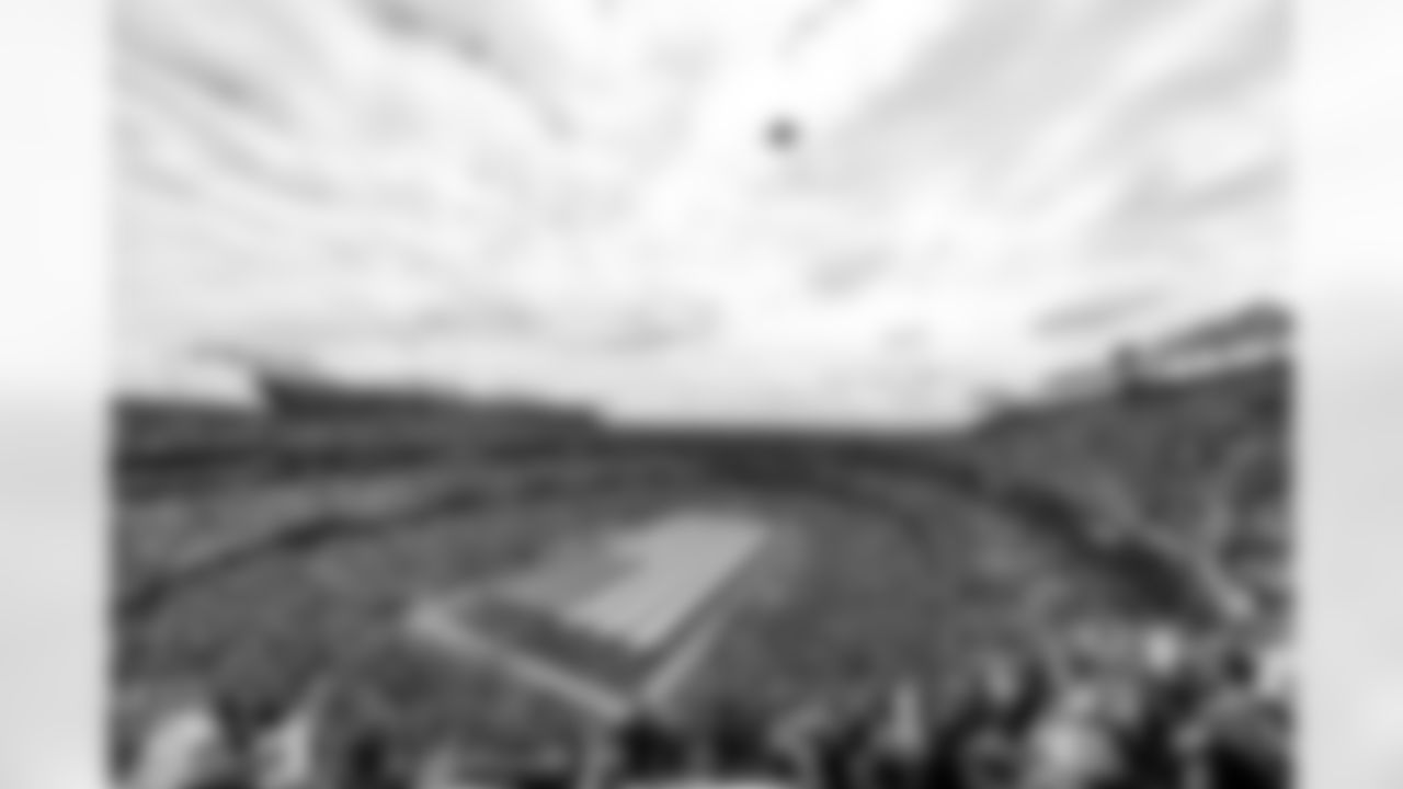 in Landover MD on September 7th 2025 (Alyssa Howell/ Washington Commanders)