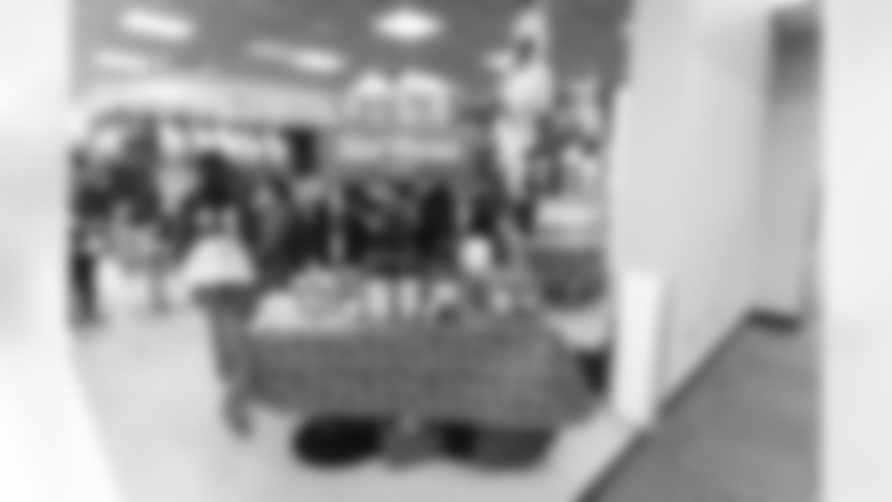 RESTON, VA – DEC 09: Images of Deebo Samuels and Jeremy Reaves shopping with 25 local elementary schools at Target in Reston, VA on DECEMBER 09, 2025 (Photo by Taylor Sims for Washington Commanders)