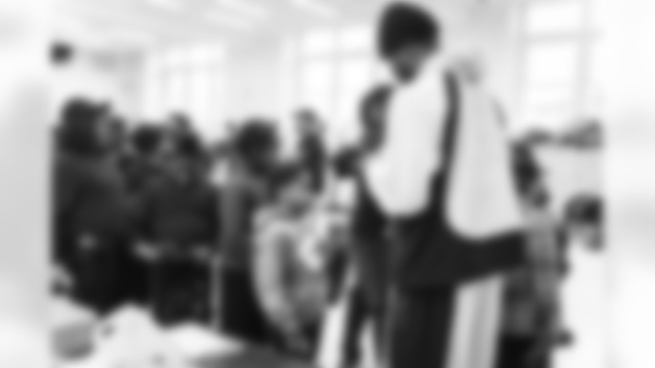 WASHINGTON, DC – DEC 09: Images of Johnson Johnson at his school visit at Malcolm X Elementary in Washington, DC on DECEMBER 09, 2025 (Photo by Taylor Sims for Washington Commanders)