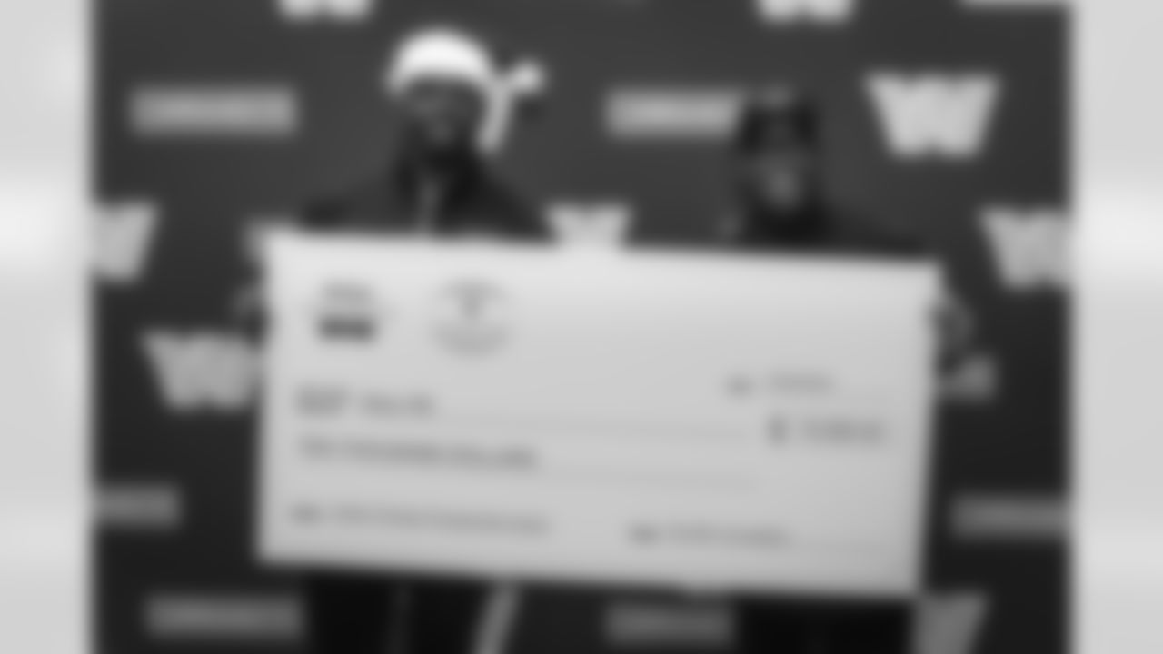 Inspire Change Changemaker Surprise at Rocketship Rise Academy in Washington, DC on December 10, 2025. (Annette Lee/Washington Commanders)