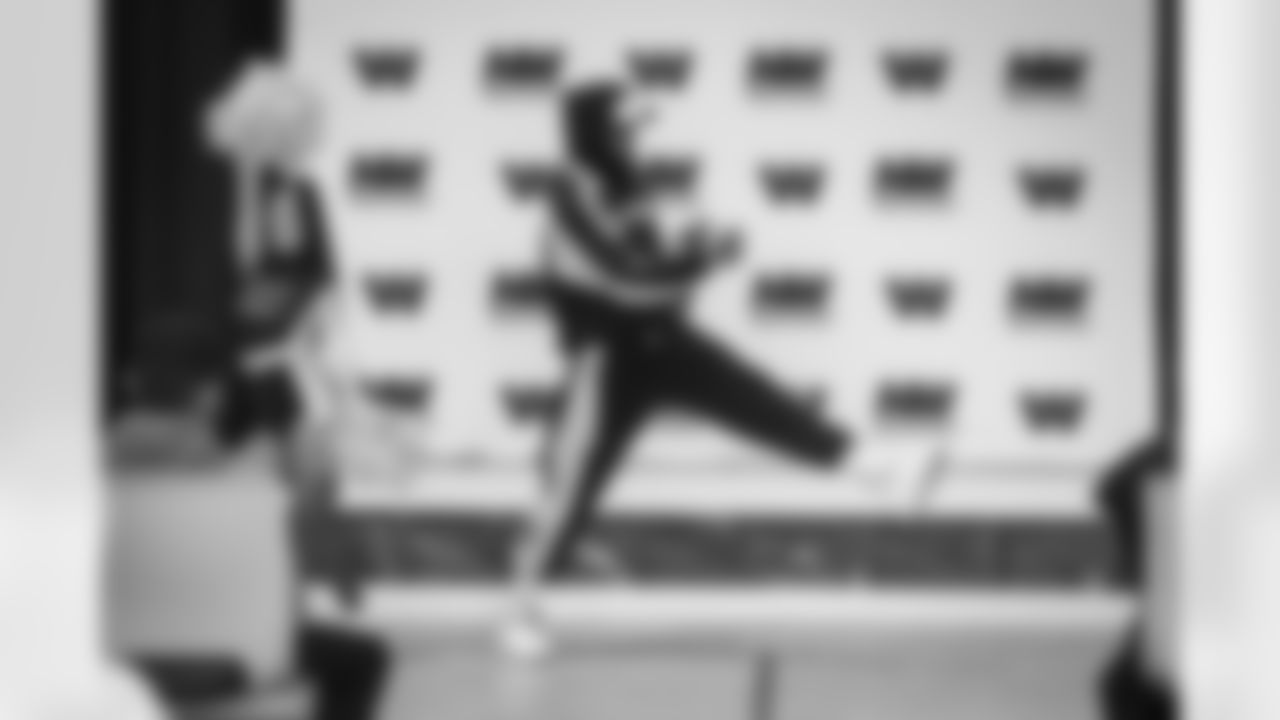 01202026 Commanders Read 718