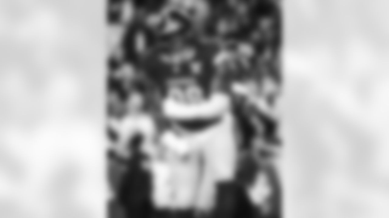 12212025 WK16 WAS vs PHI EFM003