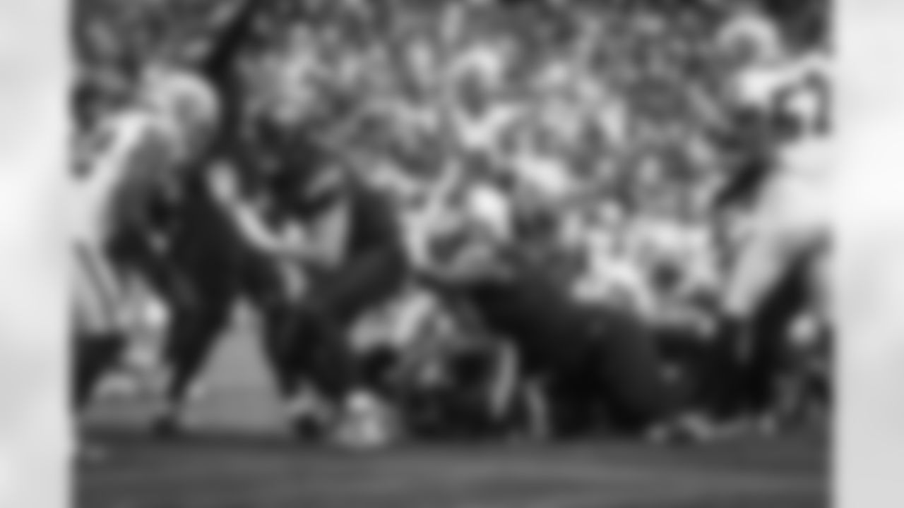 09212025 WK3 WAS vs LV KC13836