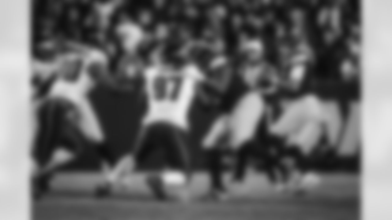 12202025 WK16 WAS vs PHI KC20925