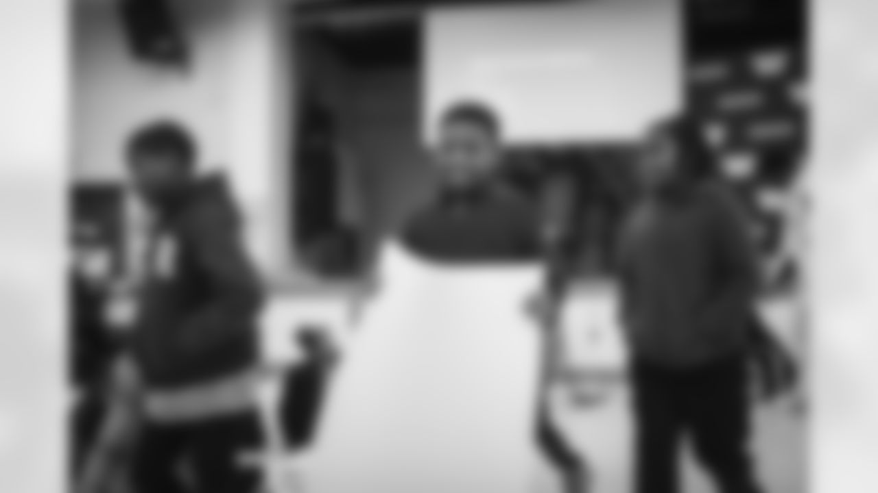 WASHINGTON, DC – DEC 09: Images of Johnson Johnson at his school visit at Malcolm X Elementary in Washington, DC on DECEMBER 09, 2025 (Photo by Taylor Sims for Washington Commanders)