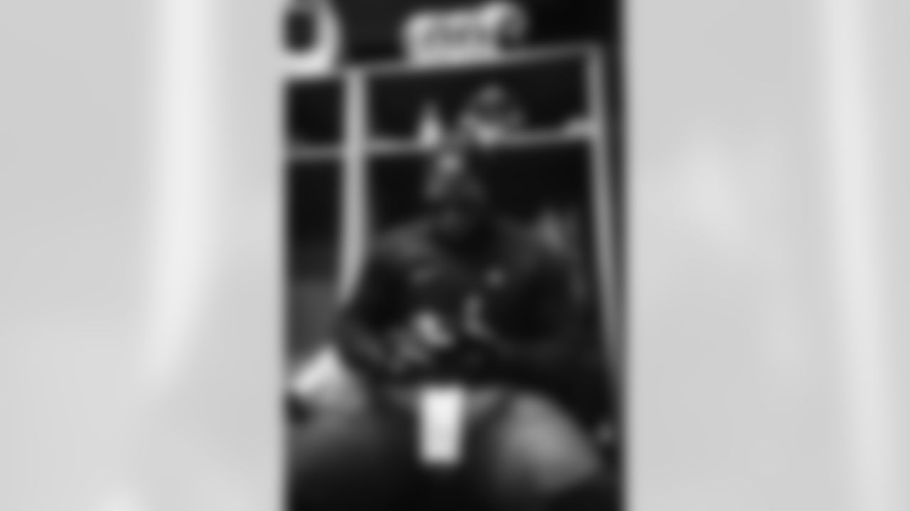 01042026 WK18 WAS @ PHI KC22079