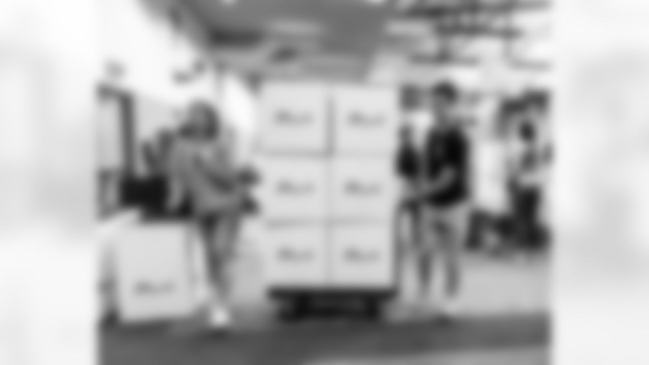 Operation Gratitude6284