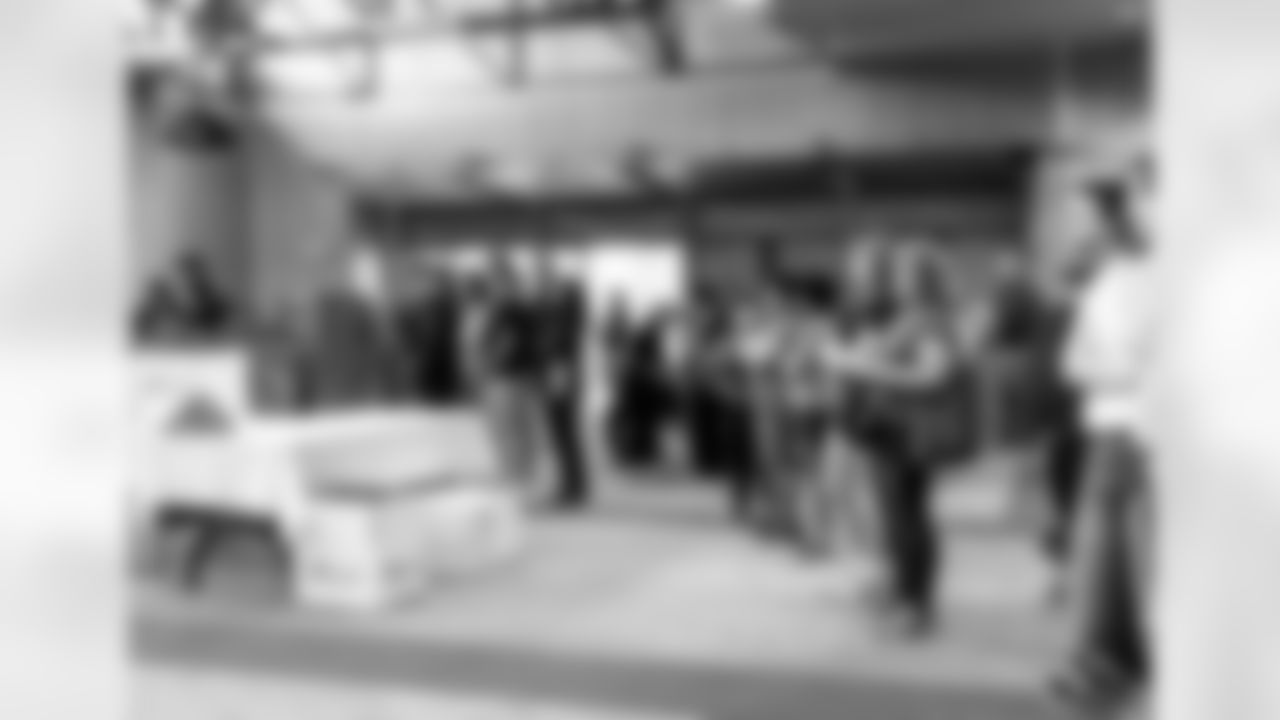 Operation Gratitude6230