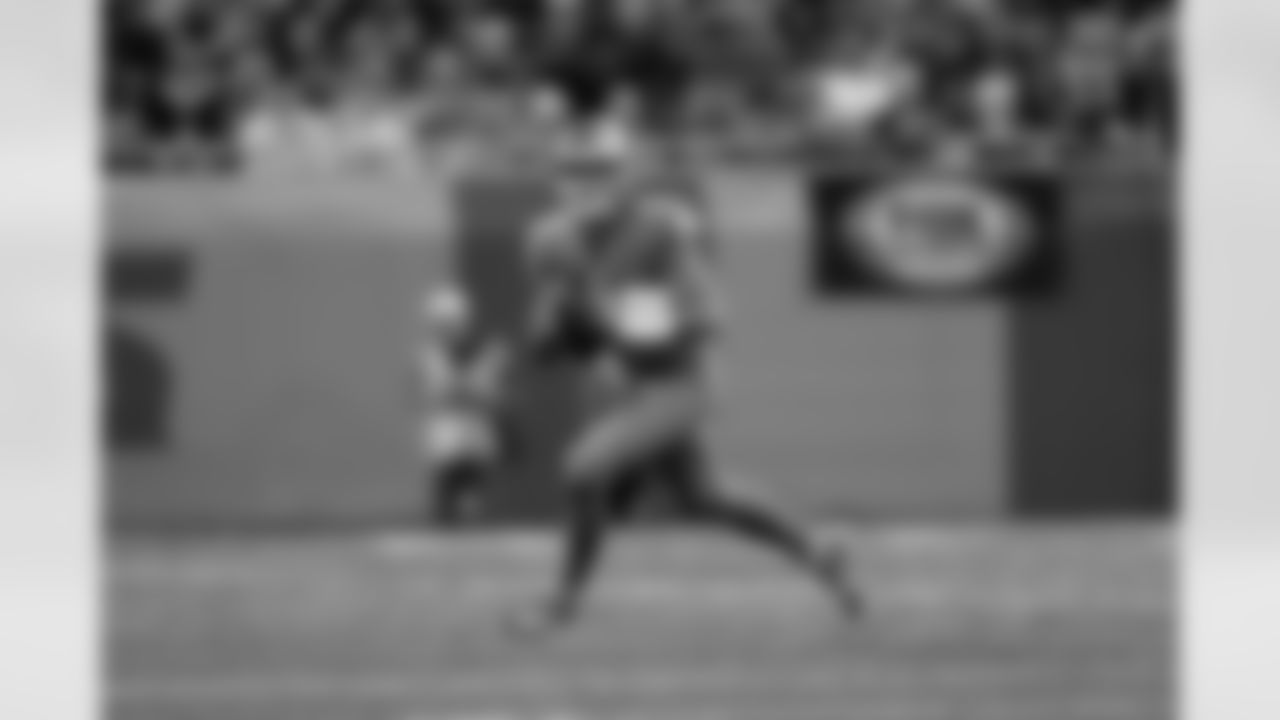 Detroit Lions quarterback David Blough rolls out to pass against the Chicago Bears during an NFL football game in Detroit, Thursday, Nov. 28, 2019. (AP Photo/Paul Sancya)