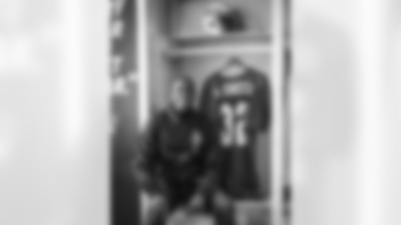 10242024 Darrell Green Suites Reveal KC67891