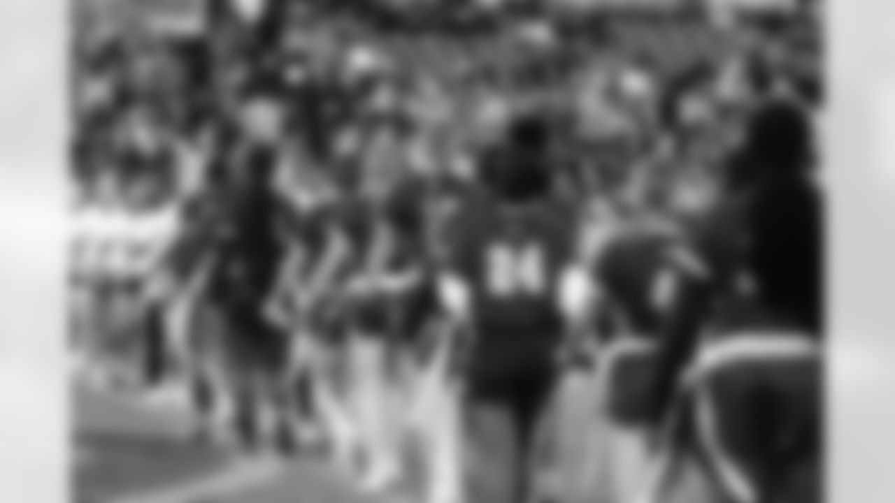 championship-girlsflag-commanders-0181