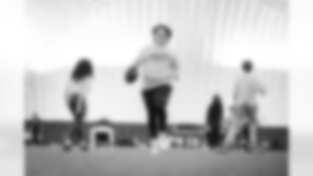 ASHBURN, VA – NOV 20: Images of attendees at the Flagstaff Commanders Single Day Camp at Commanders Park on NOVEMBER 20, 2025  (Photo by Taylor Sims for Washington Commanders)