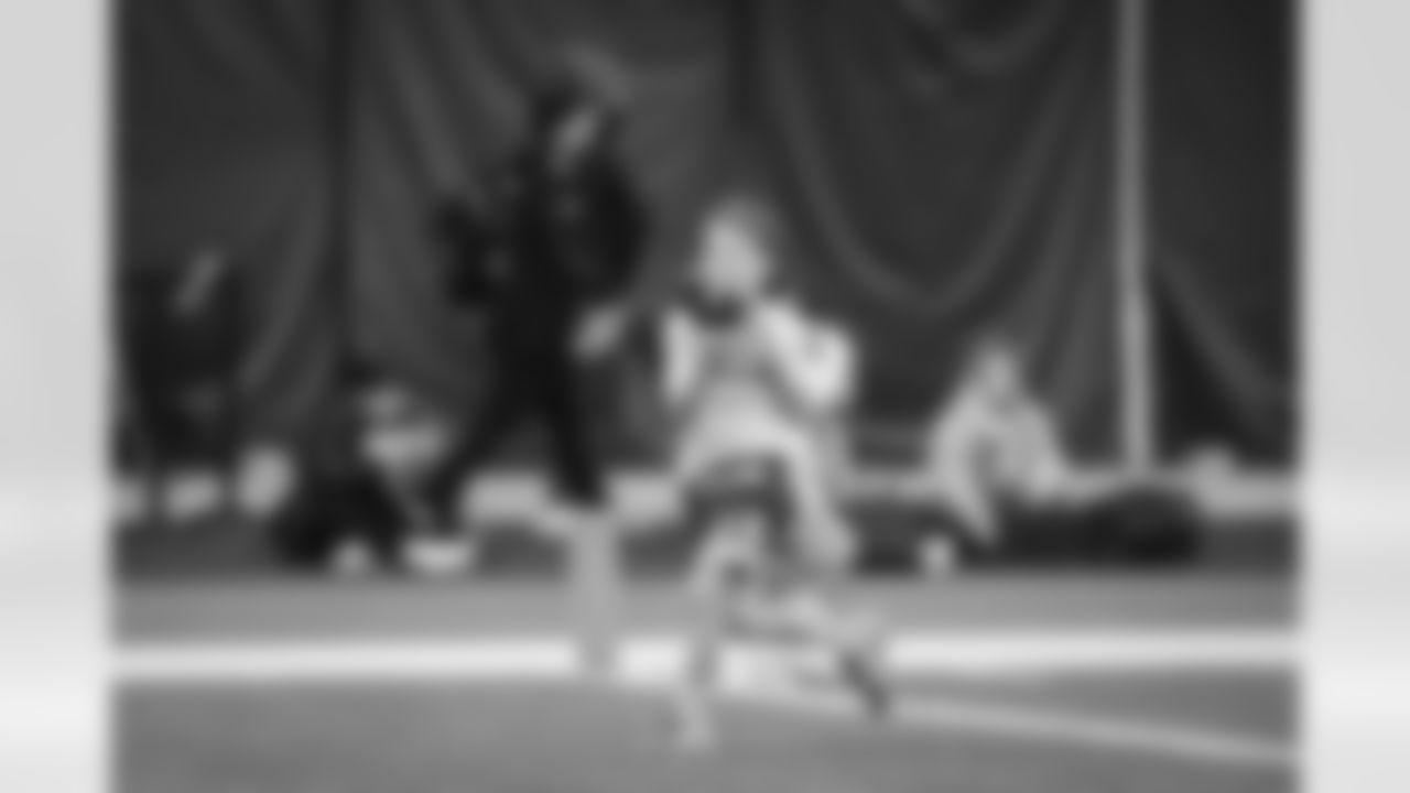 ASHBURN, VA – NOV 20: Images of attendees at the Flagstaff Commanders Single Day Camp at Commanders Park on NOVEMBER 20, 2025  (Photo by Taylor Sims for Washington Commanders)