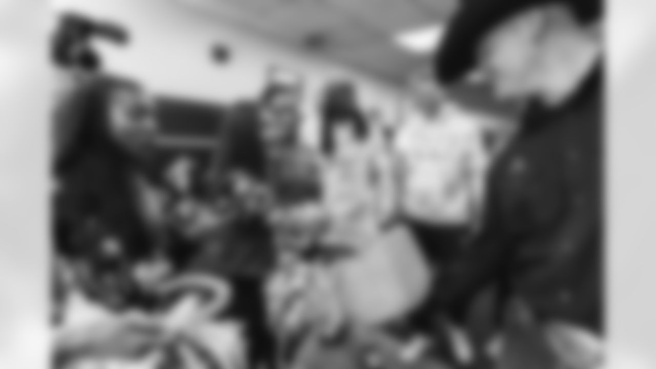 Images of Commander players and Command Force visiting Arlington National Cemetery with the USAA event staff at Fort Myers on October 21, 2025 in Landover, MD (Photo by Taylor Sims for Washington Commanders)